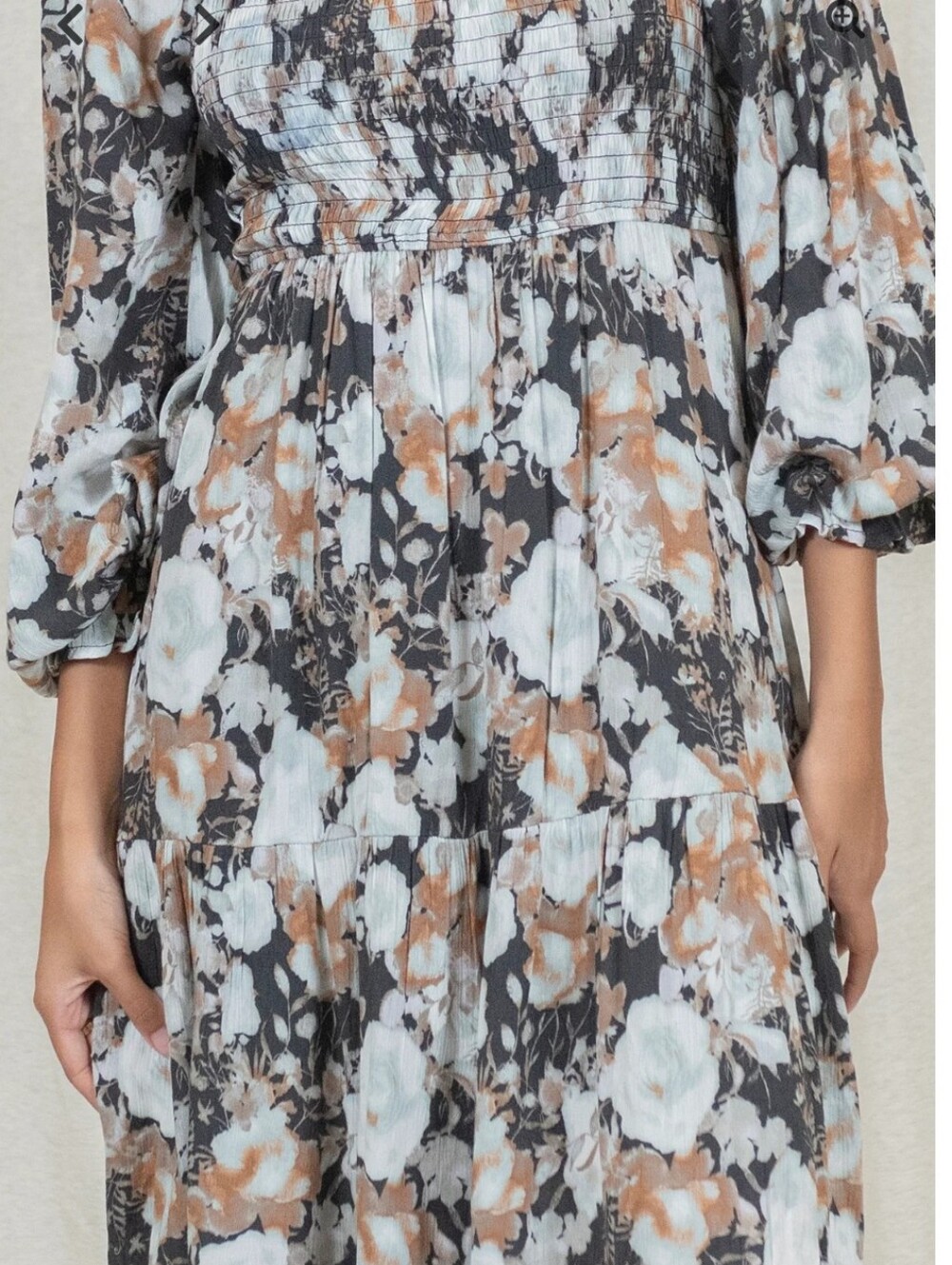 Smocked Square-Neck Midi Dress Black and Cream Floral Print Long Sleeves Sz S - Picture 4 of 12
